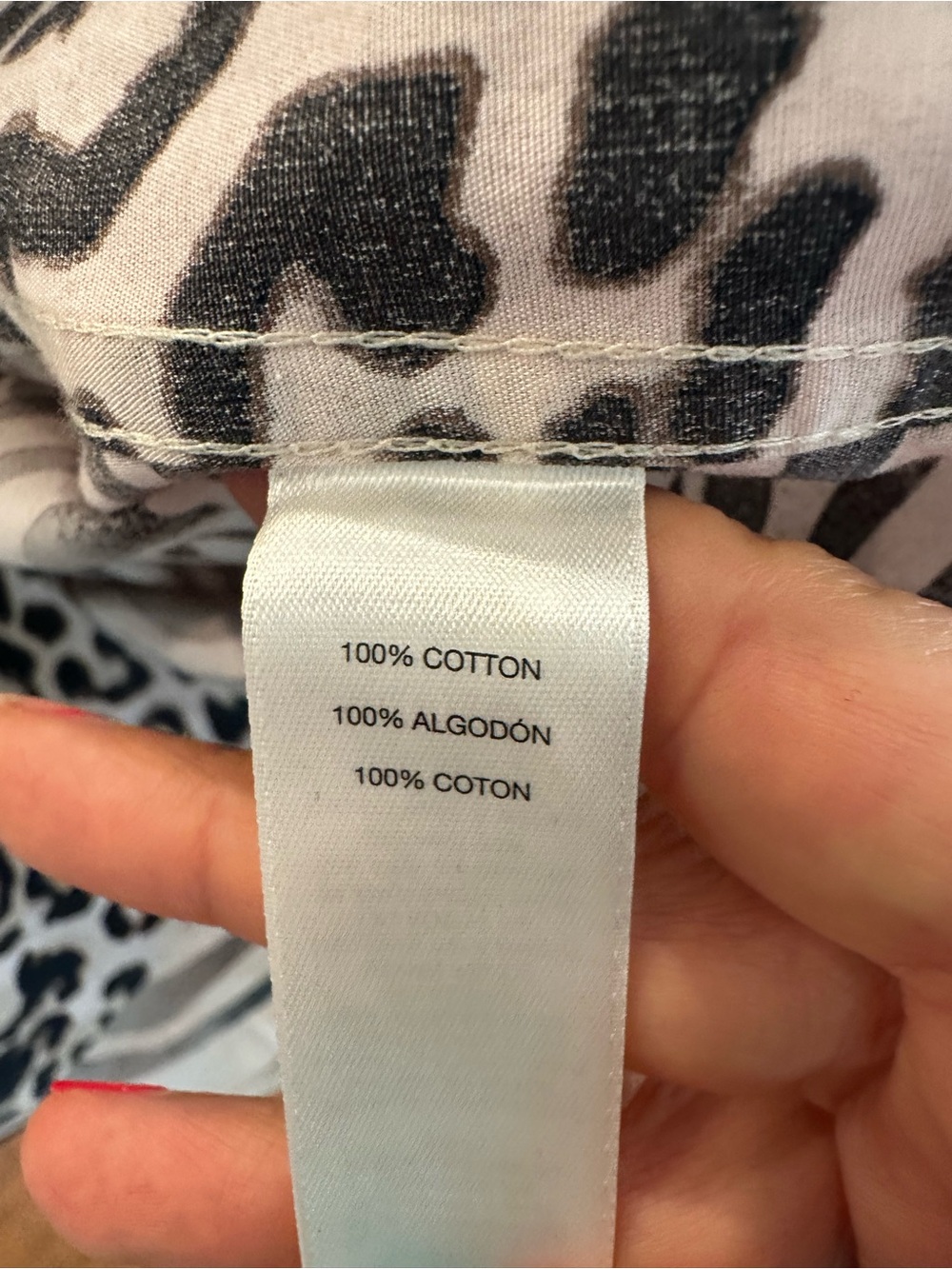 Chico’s no-iron Leopard Print Long sleeve shirt 100% Cotton - Picture 7 of 7